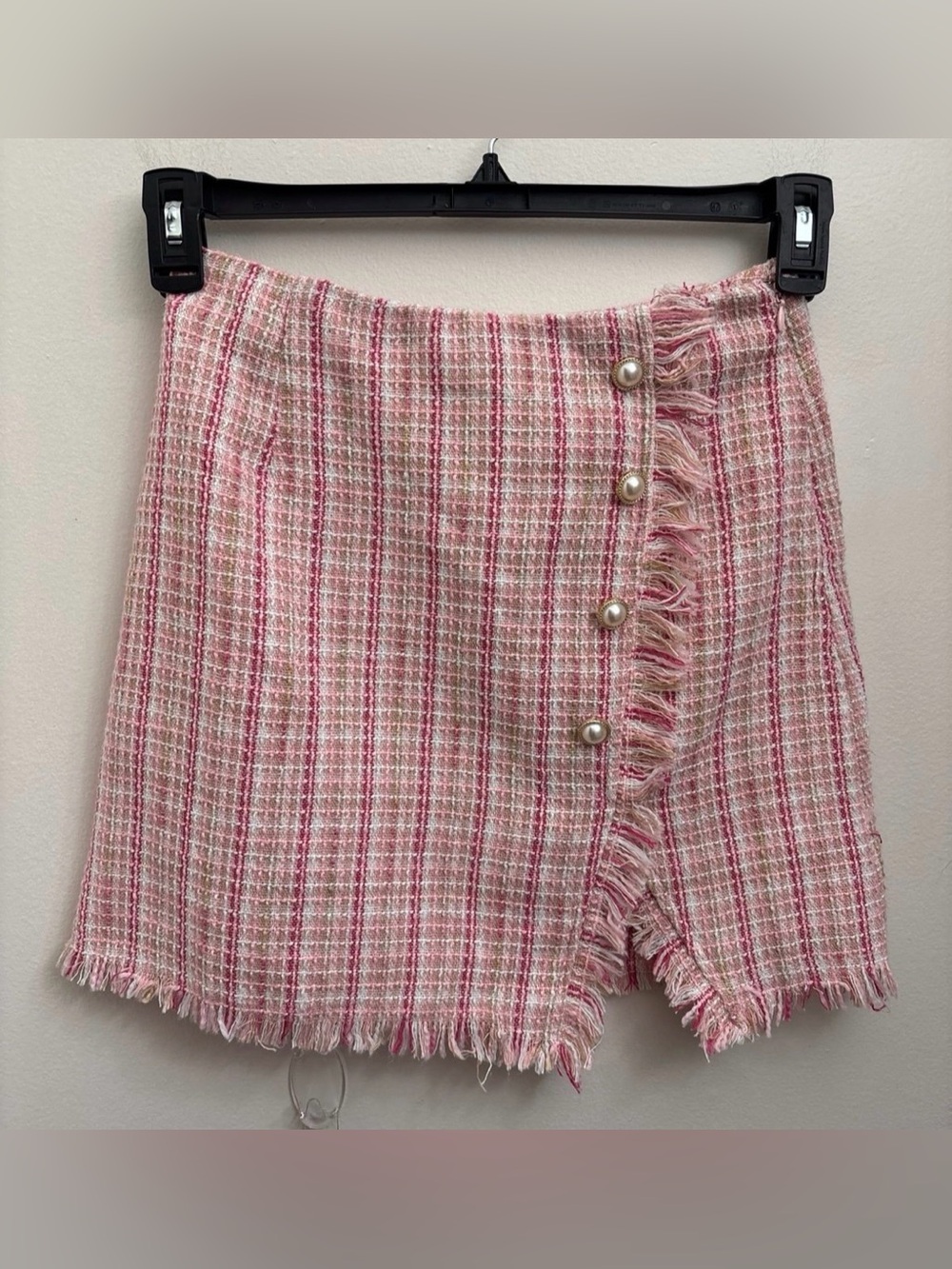 Francesca's Collections Pink Tweed Fringe Pearl Button Mini Skirt